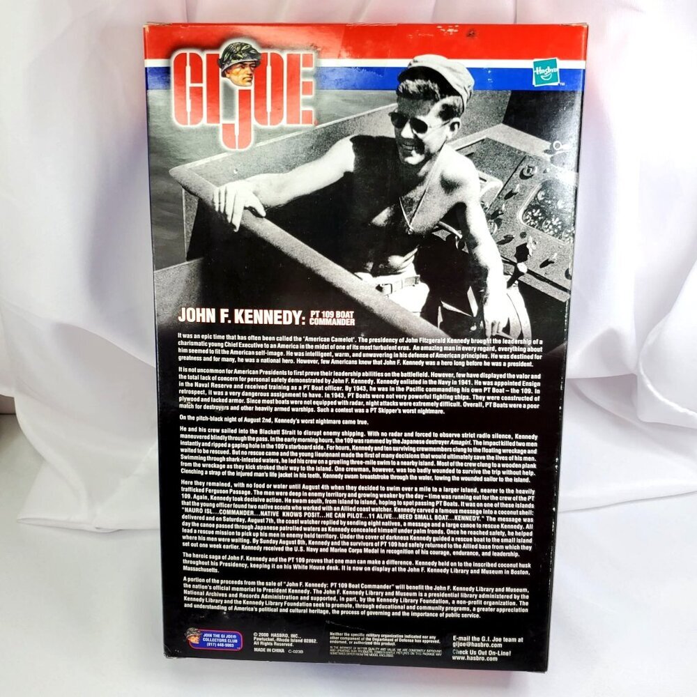 VTG G.I. Joe John F. Kennedy PT 109 Boat Commander Action Figure New In Box - Picture 2 of 8